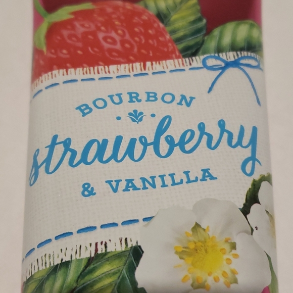 Bath & Body Works Lotion Moisturizer Bundle - Picture 2 of 4